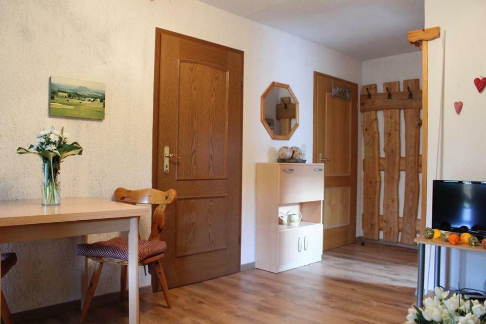 Ferienwohnung Waitzdorf Хонщайн Екстериор снимка